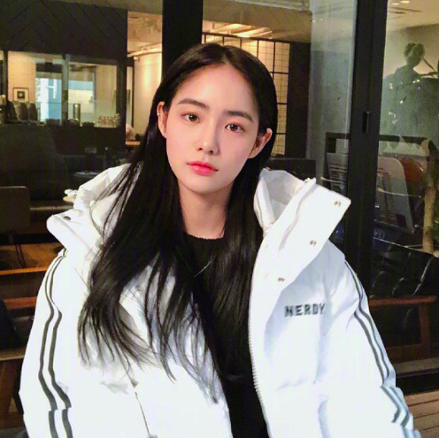 运动系清纯美女图片 6