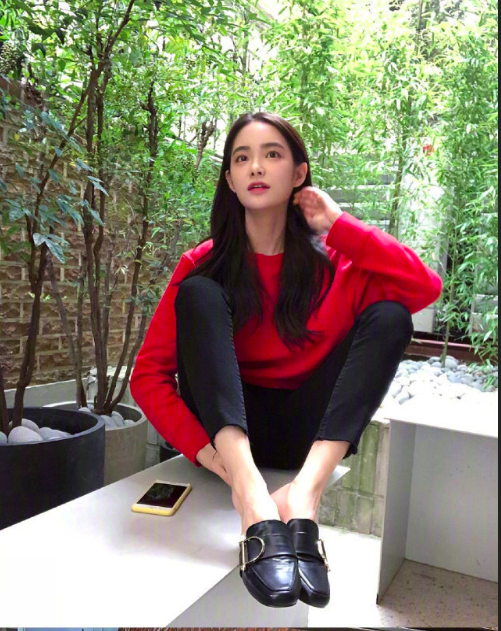 运动系清纯美女图片 10