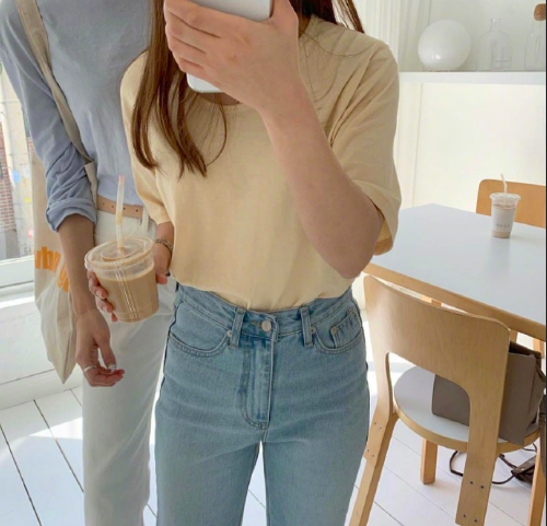 日常韩风随性春季服装搭配图片 5