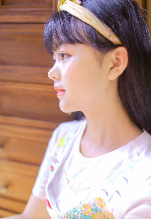 萌妹子纯真天然清纯美女图片 4