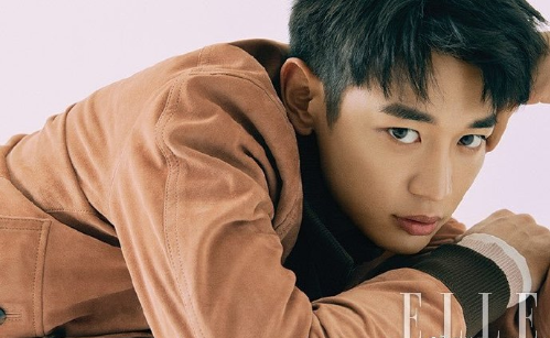 韩国男团SHINee成员崔珉豪帅气图片 3