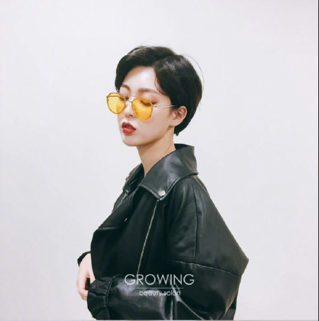 日系短发美女图片 女生短发发型图片