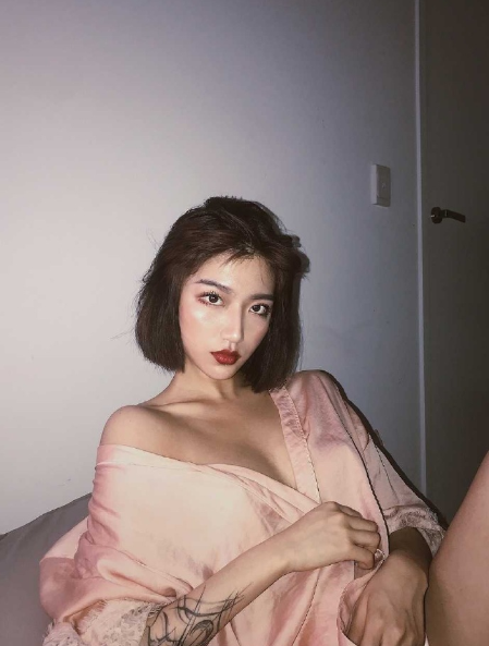 天蝎座美女图片 墨尔本大学芭比熊图片 7
