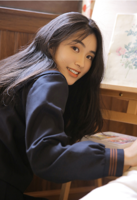 画室里学生妹艺术生美女图片 5