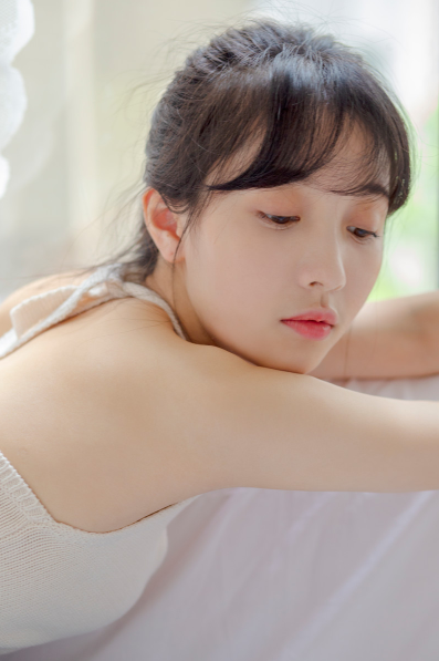 清秀的大眼美女图片清纯诱惑写真 2
