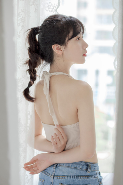 清秀的大眼美女图片清纯诱惑写真 7