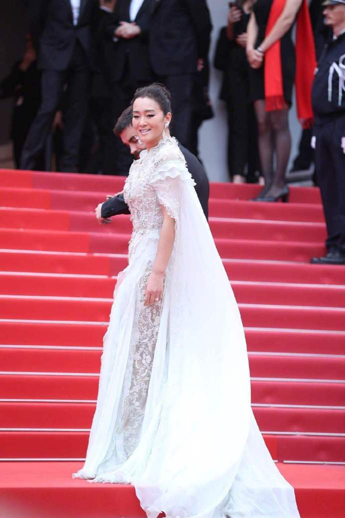 中国女明星巩俐72届戛纳电影节红毯图片 4