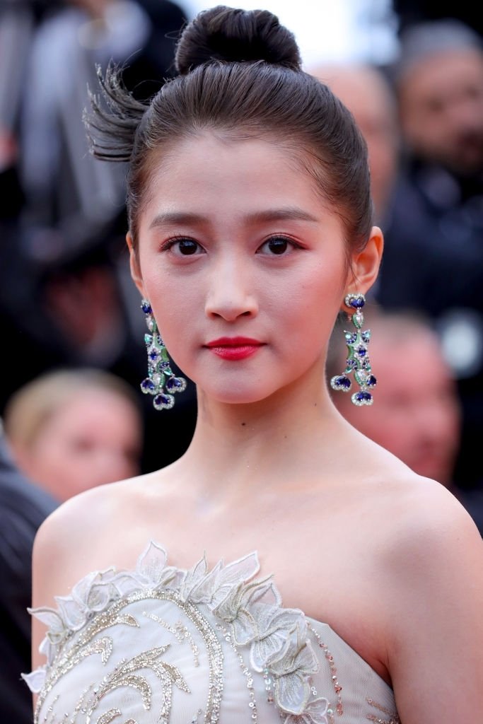 中国美女明星关晓彤《最美的年华》首映红毯图 7