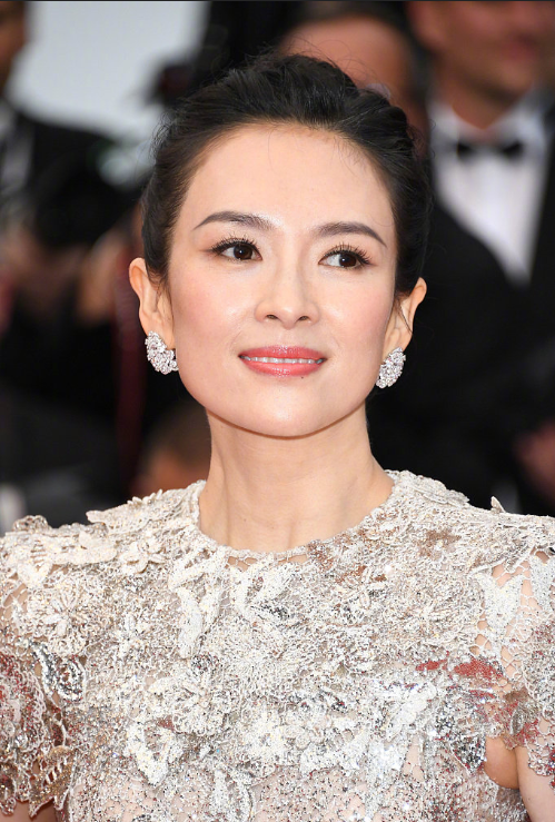 中国美女明星章子怡亮相戛纳电影节红毯图片 2