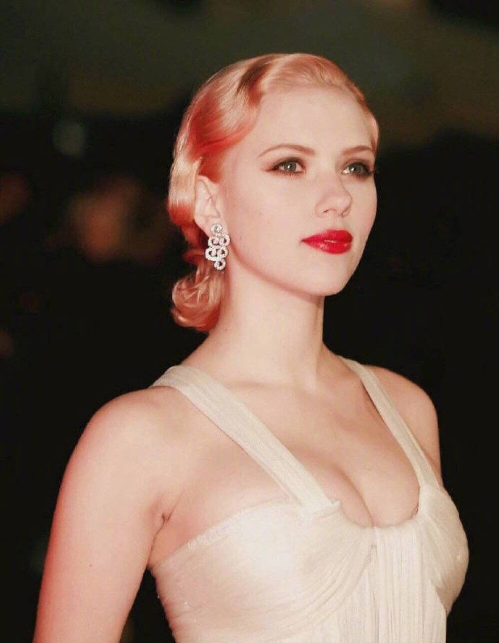 欧美美女图片 美国女演员Scarlett Johansson美图 4