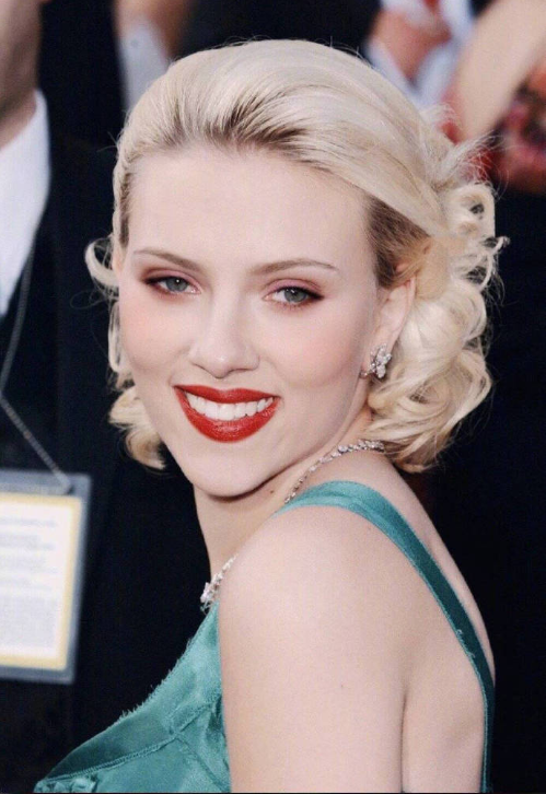 欧美美女图片 美国女演员Scarlett Johansson美图 16