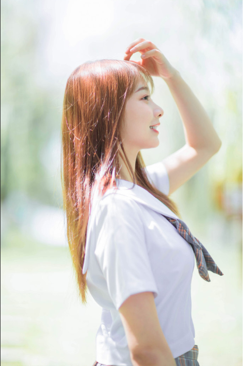 清纯学生妹户外写真美女图片 14