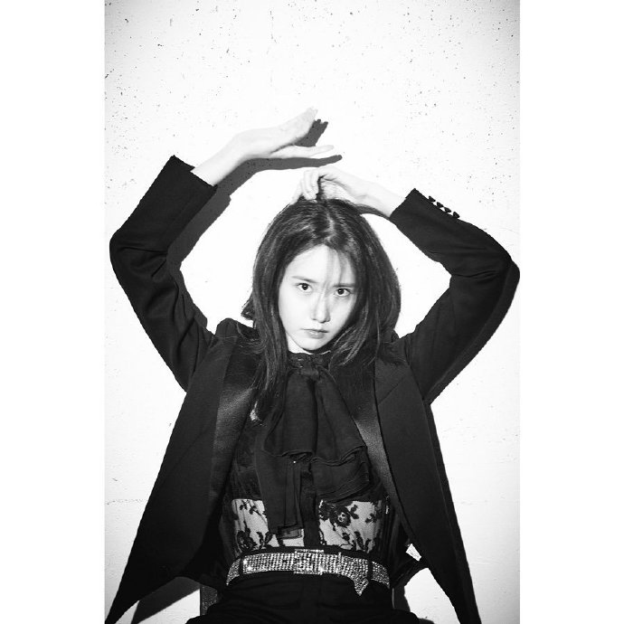 韩国美女图片 少女时代林允儿壁纸图片 5