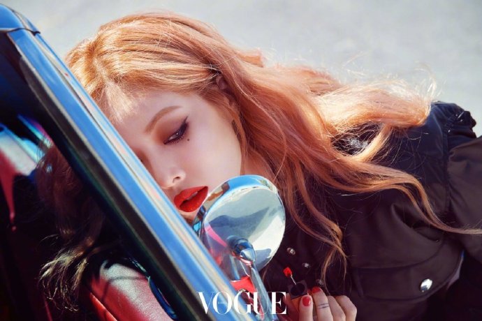 韩国美女图片 小野马金泫雅《Vogue》五月号性感 2
