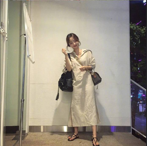 韩国美女图片 韩系少女的裙子搭配 10
