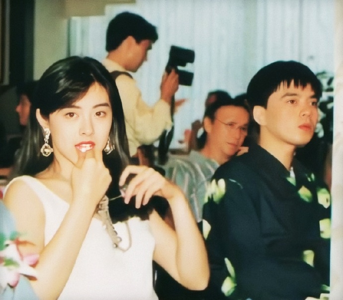 台湾美女图片 AI修复的宅男女神王祖贤高清图片 6