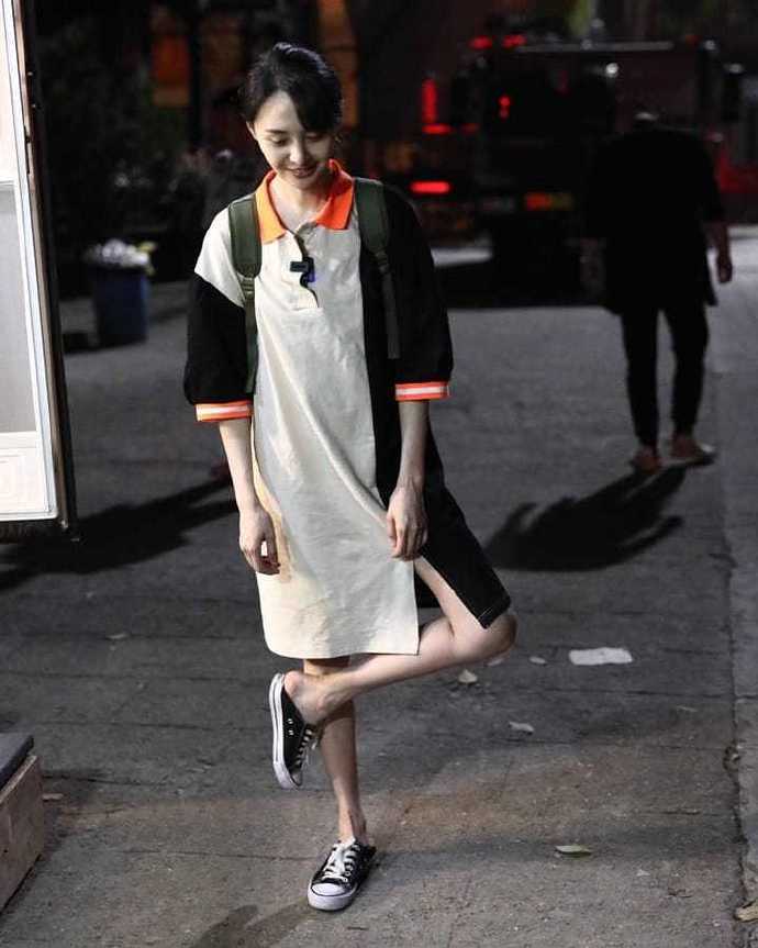 东北美女图片 纯真甜美女明星郑爽图片 2