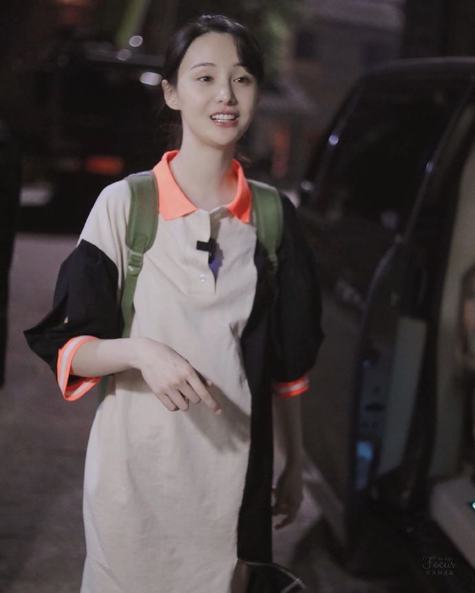 东北美女图片 纯真甜美女明星郑爽图片 5