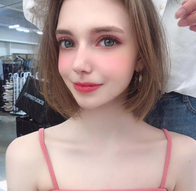 乌克兰美女图片 乌克兰女人chuu chloe图片 7