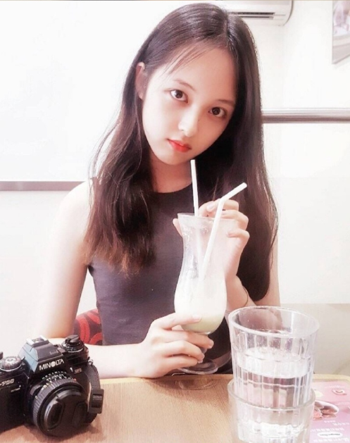 韩国美女演员金宝罗图片 9