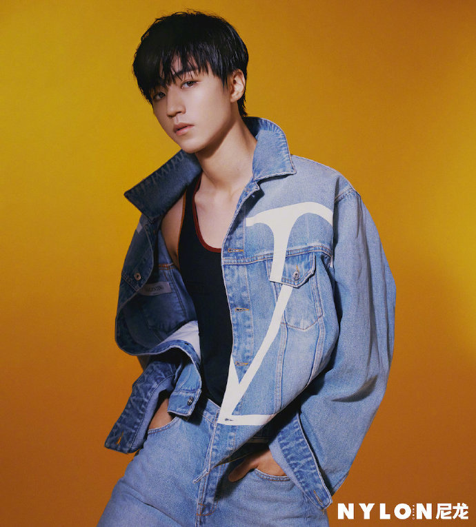 内地男明星图片 宝藏男孩王俊凯 X《NYLON尼龙》写 4