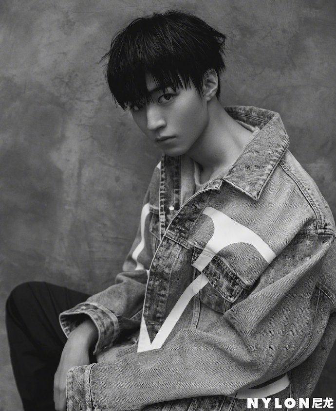 内地男明星图片 宝藏男孩王俊凯 X《NYLON尼龙》写 8