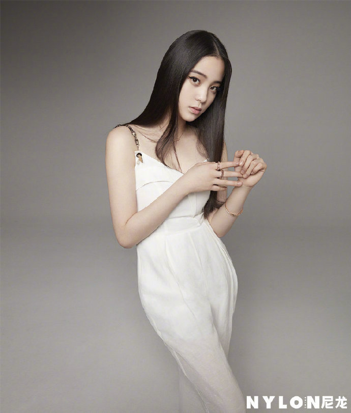 台湾美女图片 欧阳娜娜 X《NYLON尼龙》封面图片 2