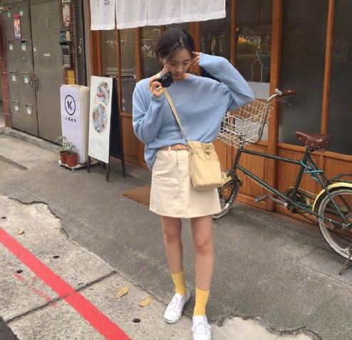气质美女随性的出游女装搭配技巧 8