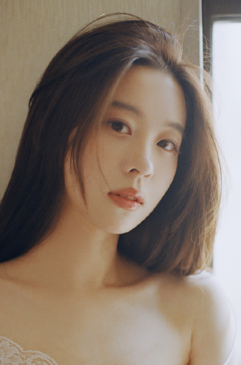清纯美女图片 平胸女孩小仙女私房图片 6