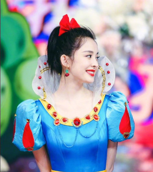 新疆美女图片 白雪公主本尊古力娜扎图片 内地女 2