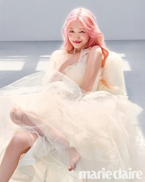 韩国美女图片 雪梨粉色纱裙《marie claire》7月刊封 4