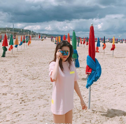 韩国美女明星宣美沙滩美照图片 韩国美女图片 5