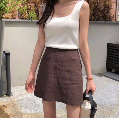 清新爽朗的简约大方夏日穿搭