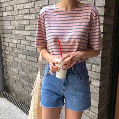 清新爽朗的简约大方夏日穿搭 5