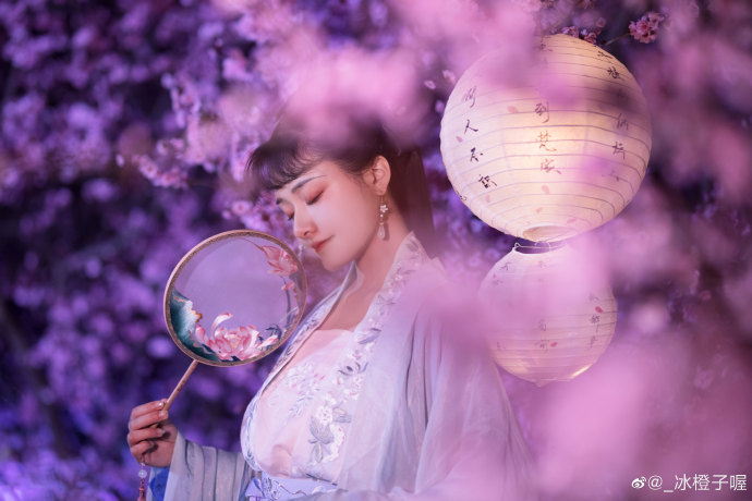 小仙女下凡古装美女图片 清纯美女图片 13