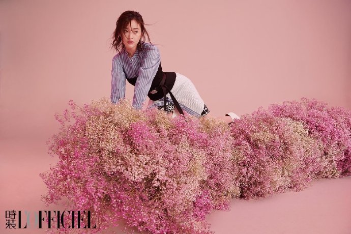 内地女明星吴宣仪《时装LOFFICIEL》封面大片 中国 2