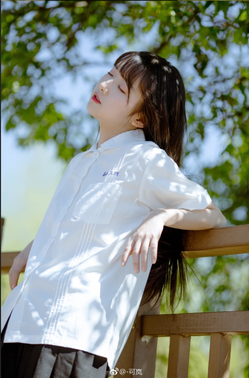 日系唯美风清纯美女图片 13