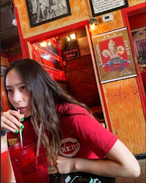 韩国美女明星郑秀晶生活照图片 11