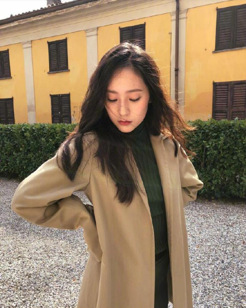 韩国美女明星郑秀晶生活照图片 15
