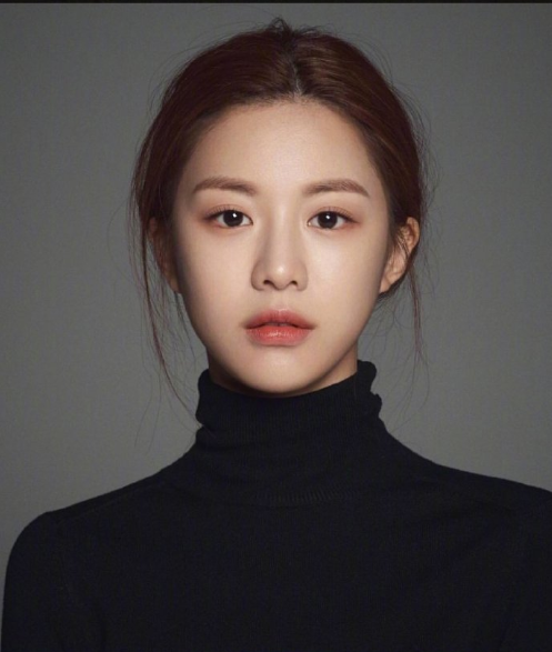 韩国美女明星高允真神仙硬照合集 13