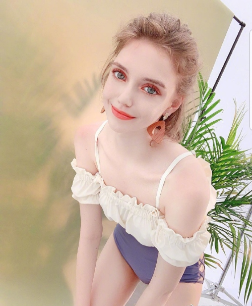德国美女模特Chloe美腻图片 欧美美女图片 3