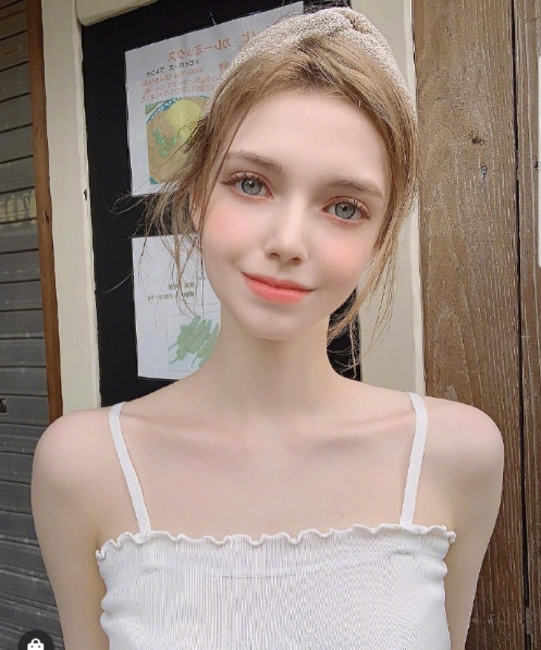 德国美女模特Chloe美腻图片 欧美美女图片 5