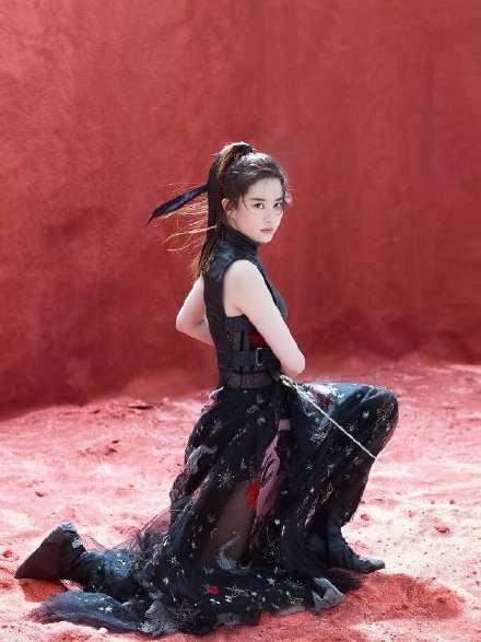 中国美女图片 内地女星刘亦菲成为Emporio Armani代 7