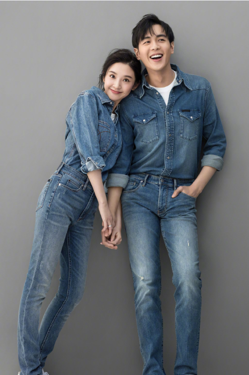 明星夫妻张若昀唐艺昕婚纱照图片 2