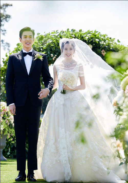 明星夫妻张若昀唐艺昕婚礼现场高清图片