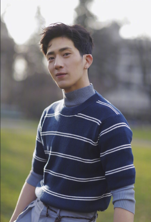今日份心动男孩井柏然图片 中国男明星帅哥图片 2