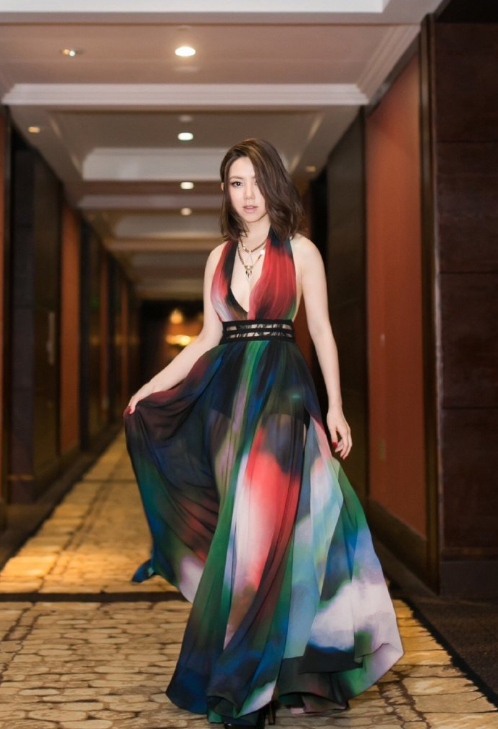 中国美女图片 香港女歌手邓紫棋图片 13