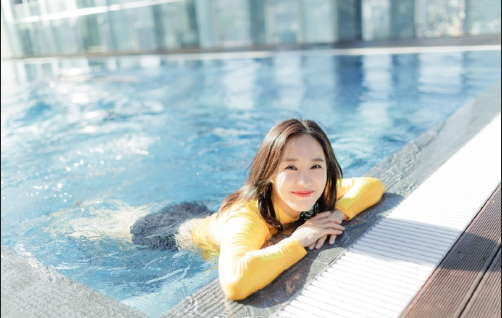 中国美女图片 内地女明星王智泳装图片 5