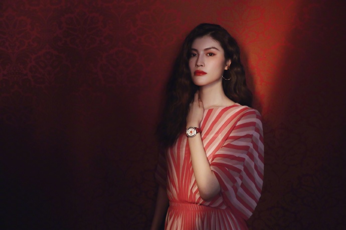 中国美女图片 超模何穗2019dior秋冬高订秀图片 4