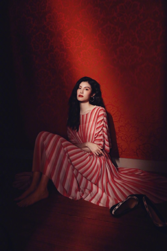 中国美女图片 超模何穗2019dior秋冬高订秀图片 6